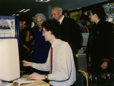 Staff at Broadway Malyan using their first computer in 1982.