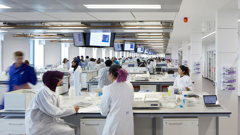 The new Lab+ industry standard, education based laboratory at Coventry University Science and Health Building,enabling students to gain real work practical experience.