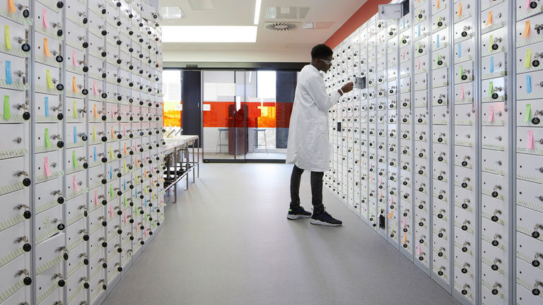 State of the art laboratory spaces at Coventry University's new Science and Health Building, enabling students to gain real work practical experience.